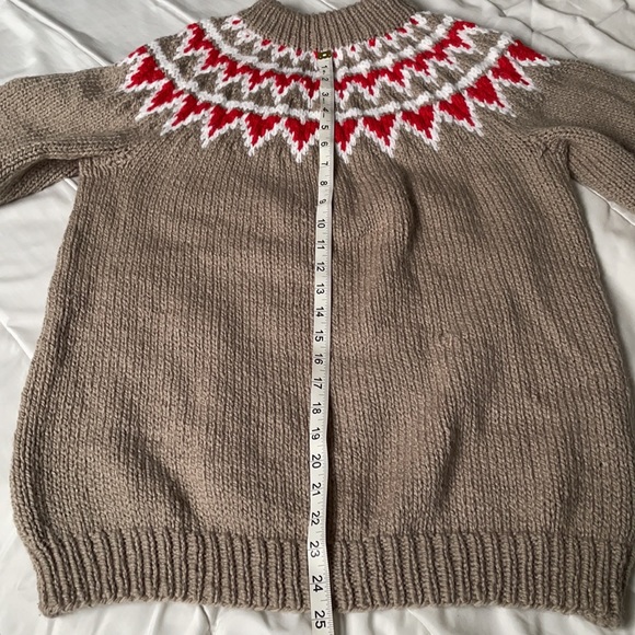 HANDMADE KNIT SWEATER - Picture 5 of 7